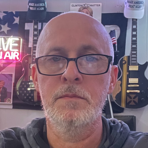 Rumble content creator 
https://rumble.com/user/killercarl
Saturday morning show radio 
host on the John Fredericks Radi...