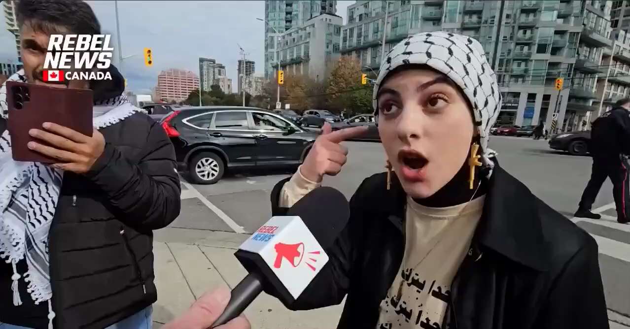 Muslim Woman in Canada 🇨🇦:

"I am Palestinian, and I have no fucking problem saying I support Hama...