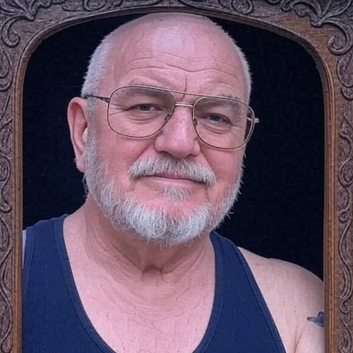 I am a NAVY veteran and Widower who lives alone...Voting for DJT 3 times...MAGA all the way. WWG1WGA, WAR ROOM, X-22 REP...