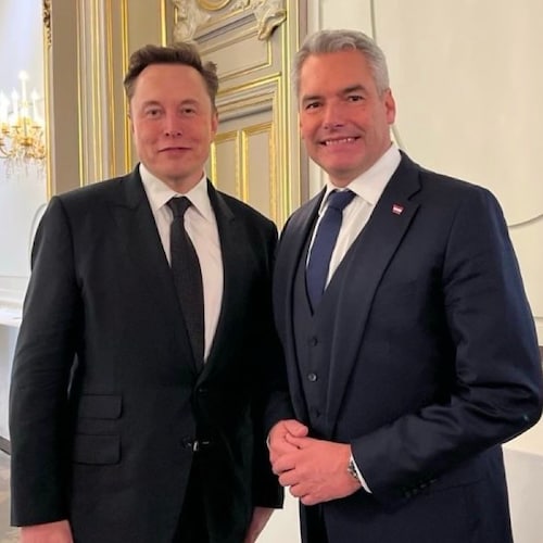 CEO of SpaceX🚀🚀 Tesla ⚡️ and X🌏Founder of the boring company 🛠️co_founder of Neuralink 🧠& OpenAI