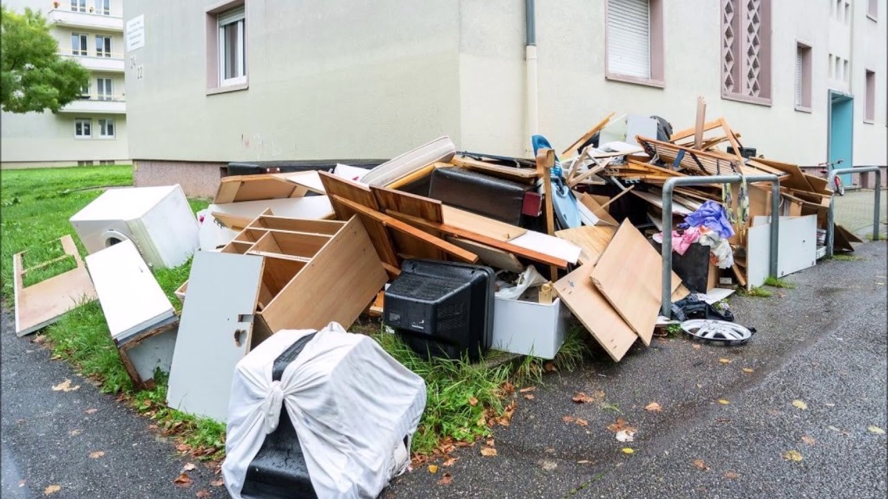 Understanding Waste Removal in Urban Commercial Spaces

Urban commercial environments generate large...