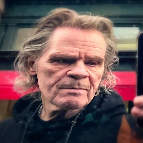 Neither player-king nor prostitute.
https://howardstein.com
https://imake.world
