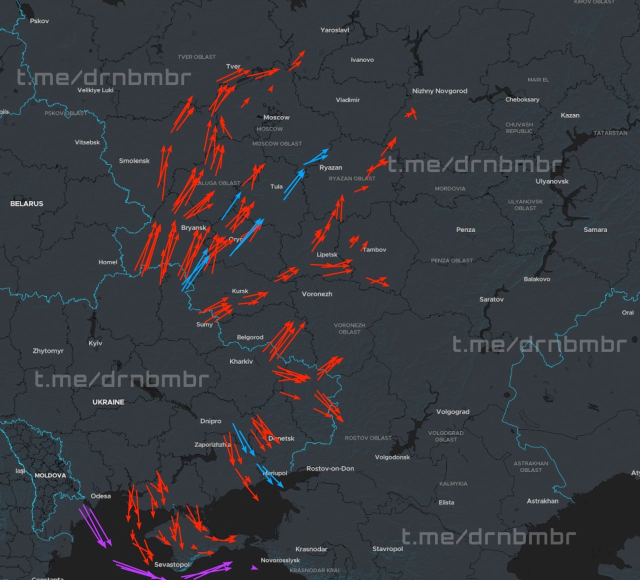 🇺🇦❌🇷🇺 — 过去几个小时，乌克兰武装部队向俄罗斯领土发射了大规模无人机和巡航导弹，目标直指俄罗斯首都莫斯科以及罗斯托夫和克里米亚。

乌克兰媒体称，这是对昨晚俄罗斯对基辅的袭击的回应，目前...