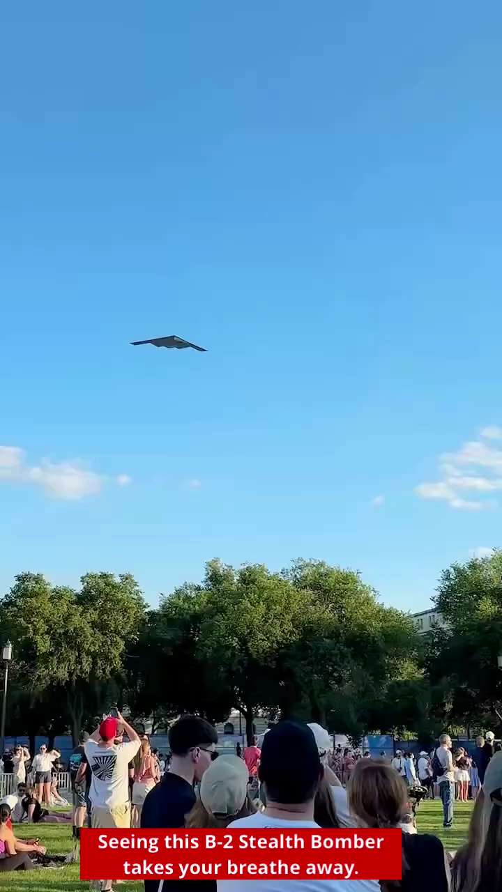 🚨Seeing this B-2 Stealth Bomber takes your breathe away. Thank God Donald Trump is President during...