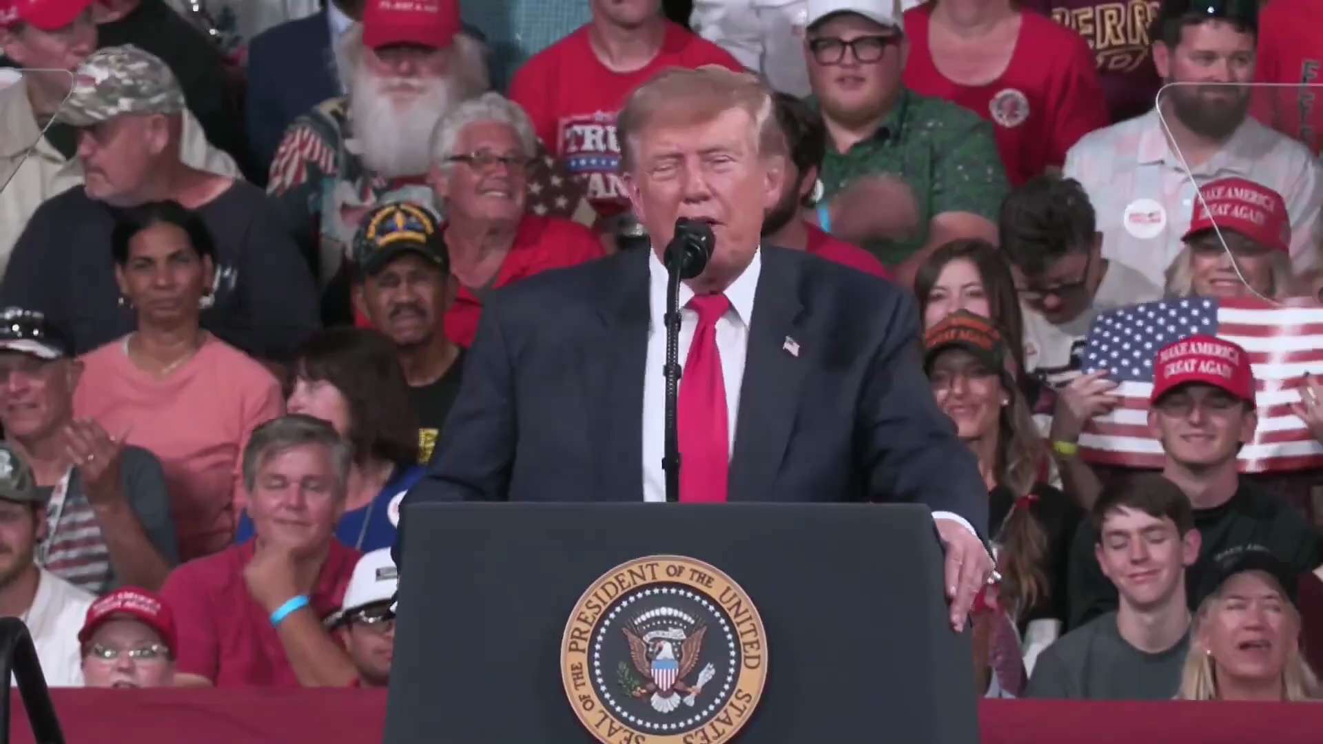 JUST IN - President Trump says Speaker Johnson should disqualify Rep. Ilhan Omar, claiming she used ...