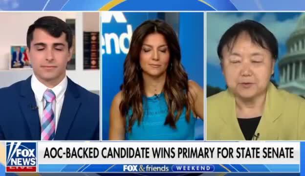 NEW - Communist China survivor issues warning to Americans: 

"Socialism is only the first stage."

...