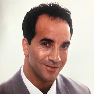 MD that patented (NGF for corneal wounds,Oxervate) an FDA approved drug. Globalcovidsummit.org, 
Great info on the site