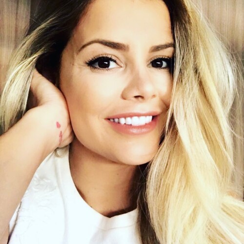 Ana Rocha on GETTR - Profile and Posts on GETTR