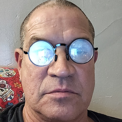 Extreme conservative and Airforce Vet. Born Cuba and lived in Florida but stuck in blue Delaware. Retired and born in 1956. HAPPILY MARRIED to the BEST! No DM!