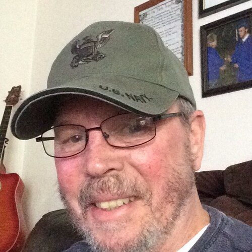 Banned from twitter for being #Trump supporter.  #1A #2A  #USNAVY Honor our troops and #BackTheBlue #we_follow_back
Like...