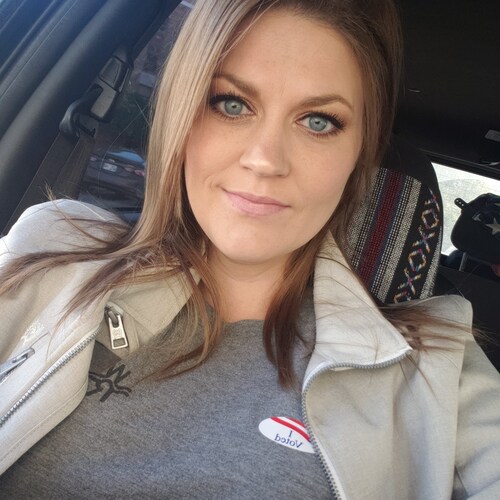 I am constitutional conservative trying to make sure my kids have the chance to chase the American dream.