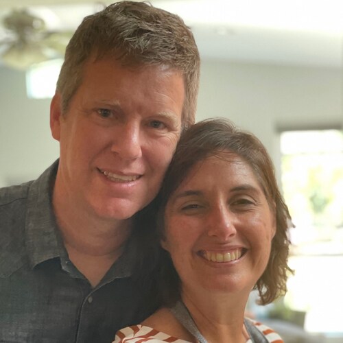 Jesus follower, wife, mom, lover of worship, founder of Wellmont Academy