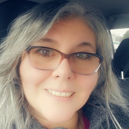 Residential & investment real estate salesperson