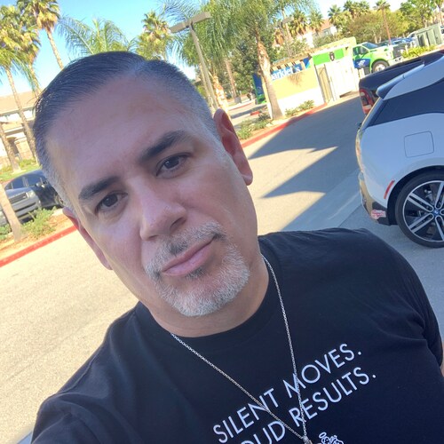 Business. Hispanic. Patriot.