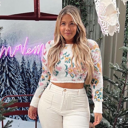 Visit Stephanieviada's profile on GETTR. View their posts, photos, videos, and connect with them on the social platform.