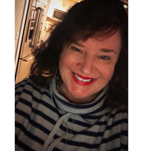 American Mom🇺🇸Trump won🇺🇸Biden cheated “Let’s Go Brandon”