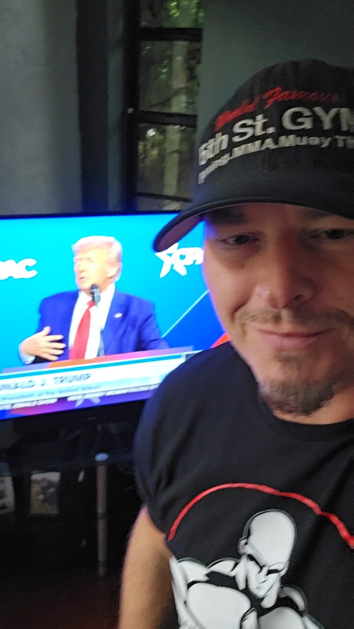 President Trump is killing it on stage at CPAC! God do I love this man! ✊️🙌❤️🇺🇸🇺🇸🇺🇸🇺🇸🇺🇸🇺...