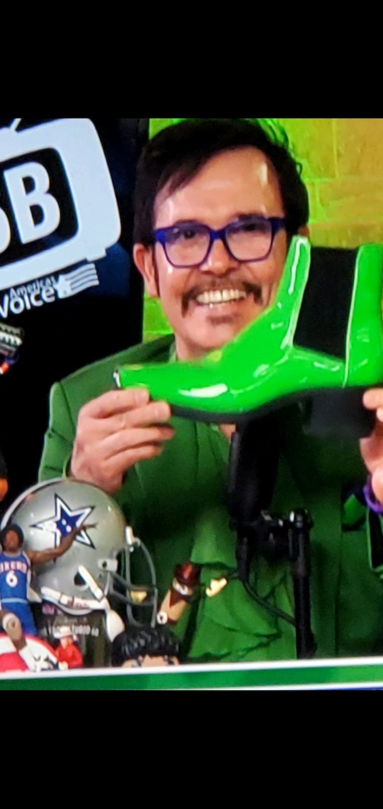 AND THERE YOU HAVE IT..@Slickricksports BOOTS 
😉😁
@lfs6b 