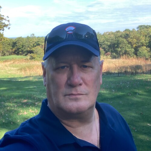 Mayflower descendant, MAGA Patriot, shooter, Triumph, Norton, wooden boats. No Investment chiselers.