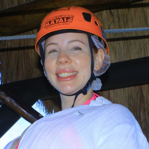 Meet Jessica Garza, the driving force behind Nomad Internet, where she serves as the Chief Operating Officer.