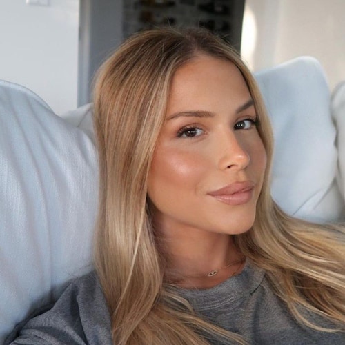 🤩 Excited about future tech! Blockchain ⛓️, decentralization 🌐, and AI 🤖 are transforming finance 💰, healthcare 🏥, ...