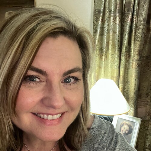 Just a Texas Woman who loves Jesus, Family, the Bible, and COFFEE. Love Reading books!!