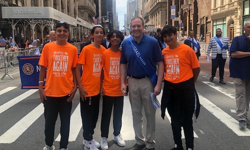 Honored to march in the @CelebrateIsrael Parade yesterday in NYC. The US-Israel bond must forever remain unbreakable.